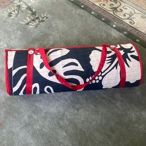 Tommy Hilfiger quilted beach blanket roll with removable pillow. Reversible